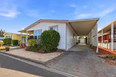 153 Stratford Way, Santa Rosa, CA 95401 - Photo 2