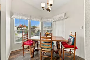 153 Stratford Way, Santa Rosa, CA 95401 - Photo 8