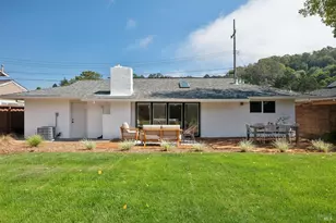 206 Cardinal Rd, Mill Valley, CA 94941 - Photo 1
