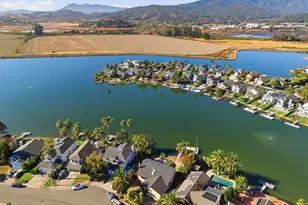 36 Del Oro Lagoon, Novato, CA 94949 - Photo 8