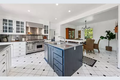 129 Mountain View Avenue, San Rafael, CA 94901 - Photo 16