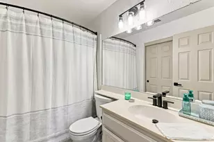 1737 Madeira Cir, Petaluma, CA 94954 - Photo 22