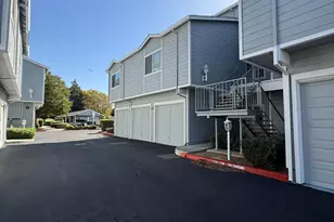 1850 Blossom Ave, Fairfield, CA 94533 - Photo 2