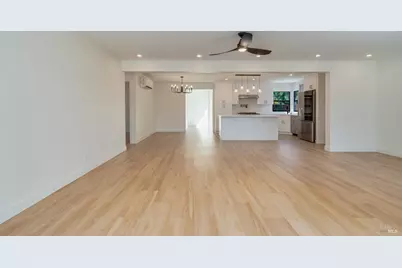 2112 Berkeley Drive, Santa Rosa, CA 95401 - Photo 8