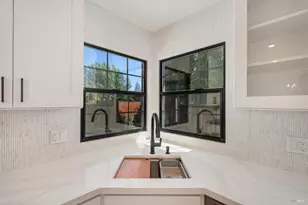 2112 Berkeley Dr, Santa Rosa, CA 95401 - Photo 12
