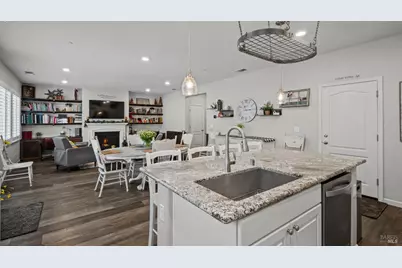 5526 Kennedy Place, Rohnert Park, CA 94928 - Photo 22