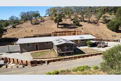 52 Glen Road, Novato, CA 94945 - Photo 2