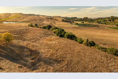 1002 Henry Road, Napa, CA 94559 - Photo 8