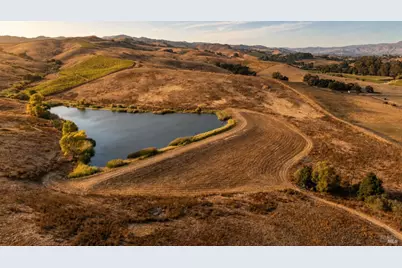 1002 Henry Road, Napa, CA 94559 - Photo 6