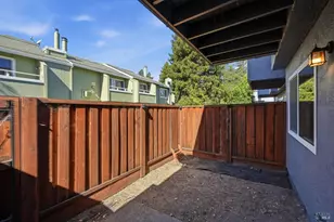 647 Racquet Club Cir, Rohnert Park, CA 94928 - Photo 1