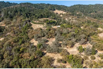 6650 Robinson Creek Road, Ukiah, CA 95482 - Photo 14