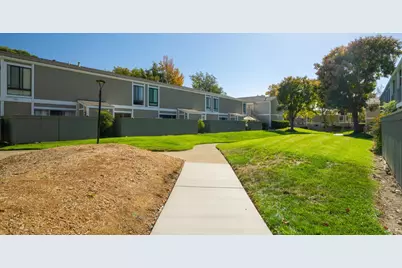 900 Southampton Road #139, Benicia, CA 94510 - Photo 20