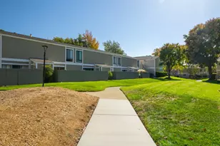900 Southampton Rd, Benicia, CA 94510 - Photo 20
