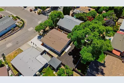 2276 Ethel Porter Drive, Napa, CA 94558 - Photo 46
