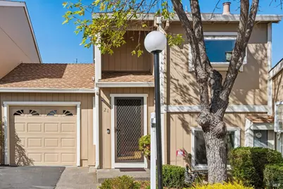 21 Acorn Circle, Petaluma, CA 94952 - Photo 1