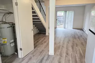 924 Civic Center Dr, Rohnert Park, CA 94928 - Photo 8