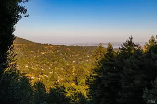 569 Edgewood Ave, Mill Valley, CA 94941 - Photo 30
