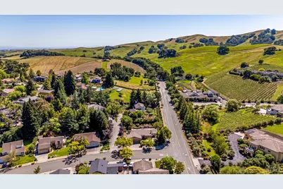 3200 Twin Oaks Drive, Napa, CA 94558 - Photo 52