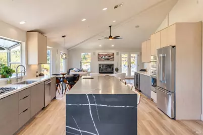 106 Quarry Drive, Napa, CA 94559 - Photo 8