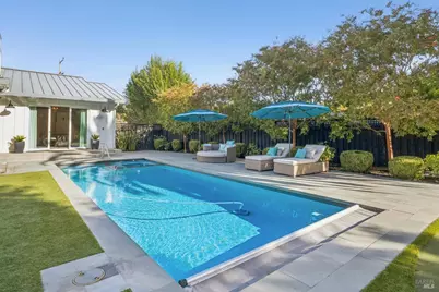 75 Fairway Drive, Novato, CA 94949 - Photo 6