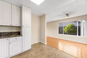 8528 Liman Way, Rohnert Park, CA 94928 - Photo 12