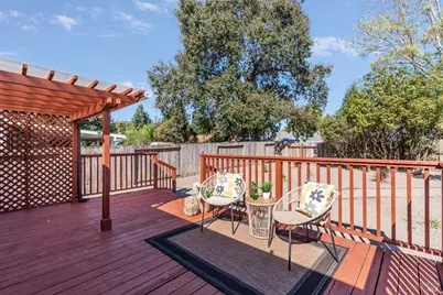511 Landsdown Circle, Rohnert Park, CA 94928 - Photo 28