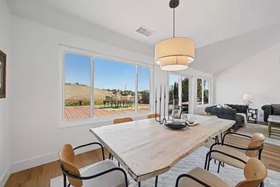 502 Bigler Court, Benicia, CA 94510 - Photo 4