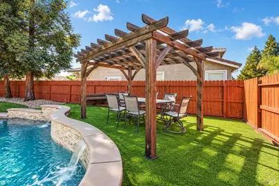 800 Westgate Drive, Vacaville, CA 95687 - Photo 4