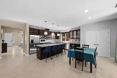 800 Westgate Drive, Vacaville, CA 95687 - Photo 20