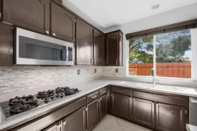 800 Westgate Drive, Vacaville, CA 95687 - Photo 18
