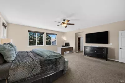 800 Westgate Drive, Vacaville, CA 95687 - Photo 36