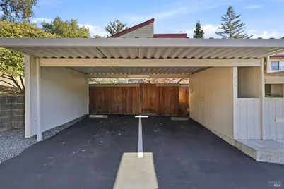 210 Albion Court, Novato, CA 94947 - Photo 32