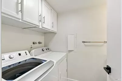 210 Albion Court, Novato, CA 94947 - Photo 14