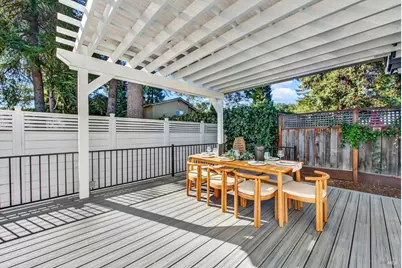 2111 W Lincoln Avenue, Napa, CA 94558 - Photo 22
