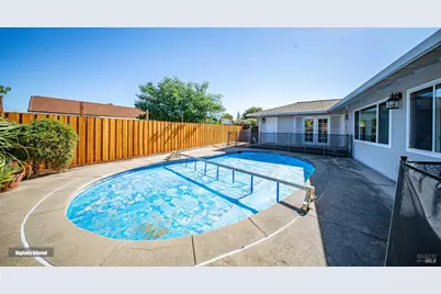 1605 Kelly Street, Santa Rosa, CA 95401 - Photo 30