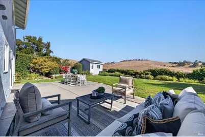 548 Cooper Drive, Benicia, CA 94510 - Photo 40