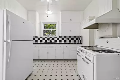 105 Garden Street, Santa Rosa, CA 95401 - Photo 10