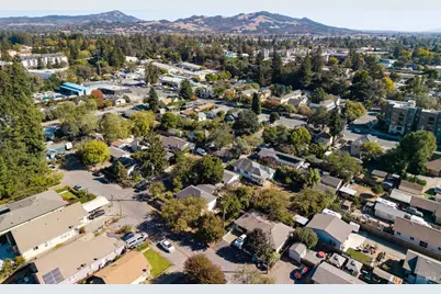 105 Garden Street, Santa Rosa, CA 95401 - Photo 30