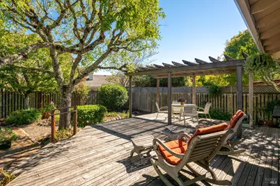 8826 Oakmont Drive, Santa Rosa, CA 95409 - Photo 30