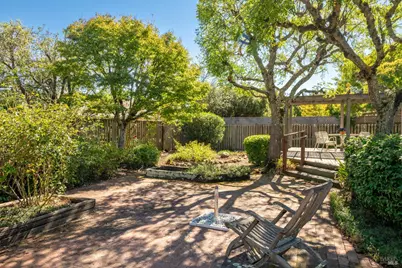 8826 Oakmont Drive, Santa Rosa, CA 95409 - Photo 36
