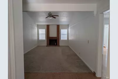 225 Woodhaven Drive, Vacaville, CA 95687 - Photo 6