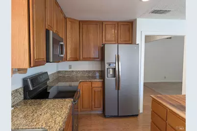 225 Woodhaven Drive, Vacaville, CA 95687 - Photo 22