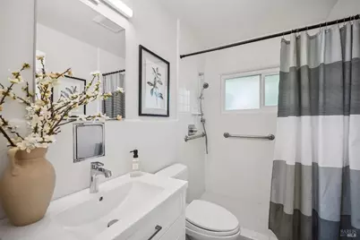 893 Tiburon Boulevard, Tiburon, CA 94920 - Photo 40