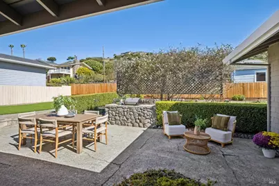 893 Tiburon Boulevard, Tiburon, CA 94920 - Photo 18
