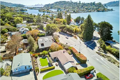893 Tiburon Boulevard, Tiburon, CA 94920 - Photo 54