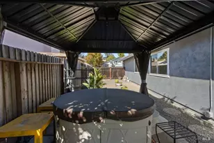 830 Rose Dr, Benicia, CA 94510 - Photo 32