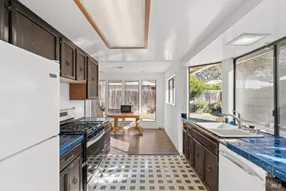 1160 Oakwood Avenue, Vallejo, CA 94591 - Photo 8