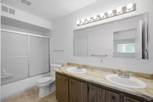 1325 Holmes Ct, Fairfield, CA 94533 - Photo 46