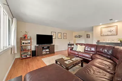 1919 Valencia Street, Napa, CA 94558 - Photo 12