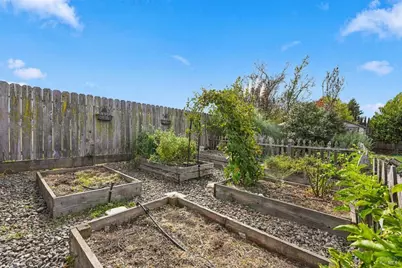 1919 Valencia Street, Napa, CA 94558 - Photo 54